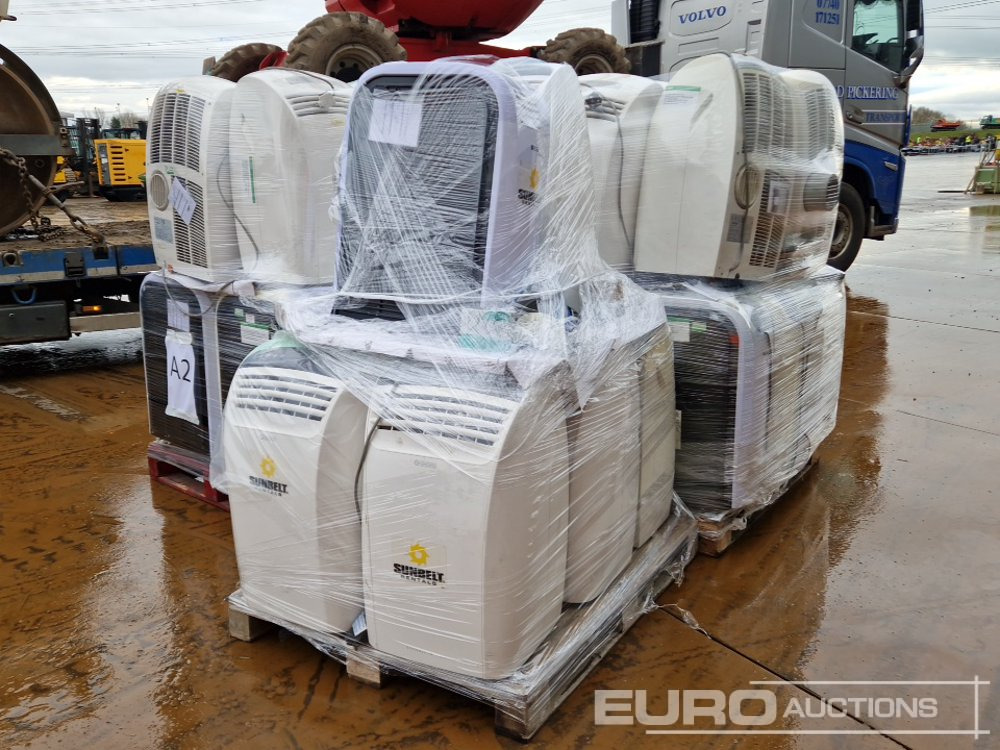 250Volt Dehumidifier (3 Pallets of) - Bucket: picture 5 250Volt Dehumidifier (3 Pallets of) - Bucket: picture 5