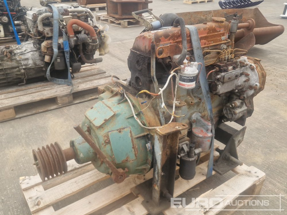 4 Cylinder Engine - Engine: picture 5 4 Cylinder Engine - Engine: picture 5