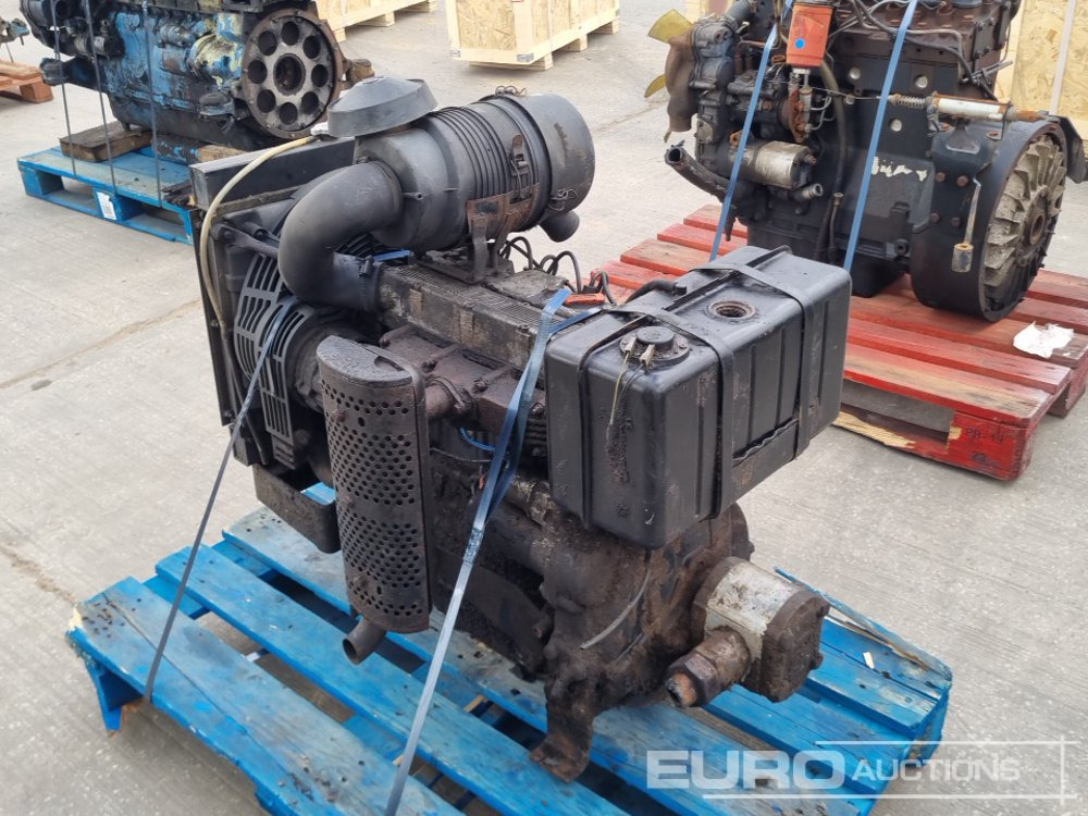 4 Cylinder Engine - Engine: picture 3 4 Cylinder Engine - Engine: picture 3