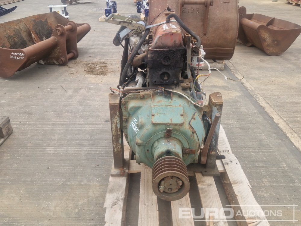 4 Cylinder Engine - Engine: picture 4 4 Cylinder Engine - Engine: picture 4