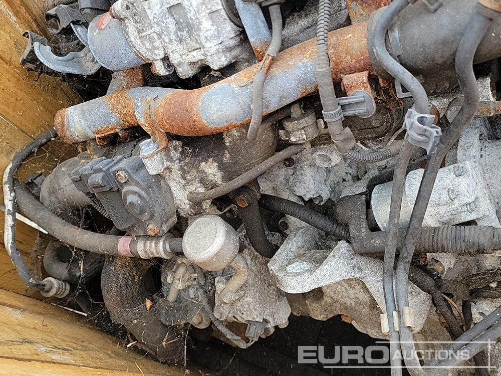 4 Cylinder Engine - Engine: picture 5 4 Cylinder Engine - Engine: picture 5