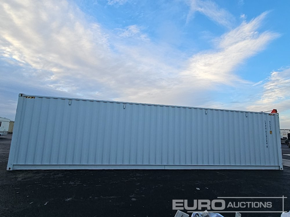 40' x 8' Container (Cannot Be Reconsigned) - Shipping container: picture 4 40' x 8' Container (Cannot Be Reconsigned) - Shipping container: picture 4