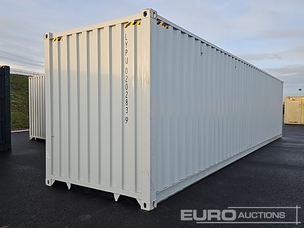 40' x 8' Container (Cannot Be Reconsigned) - Shipping container: picture 3 40' x 8' Container (Cannot Be Reconsigned) - Shipping container: picture 3