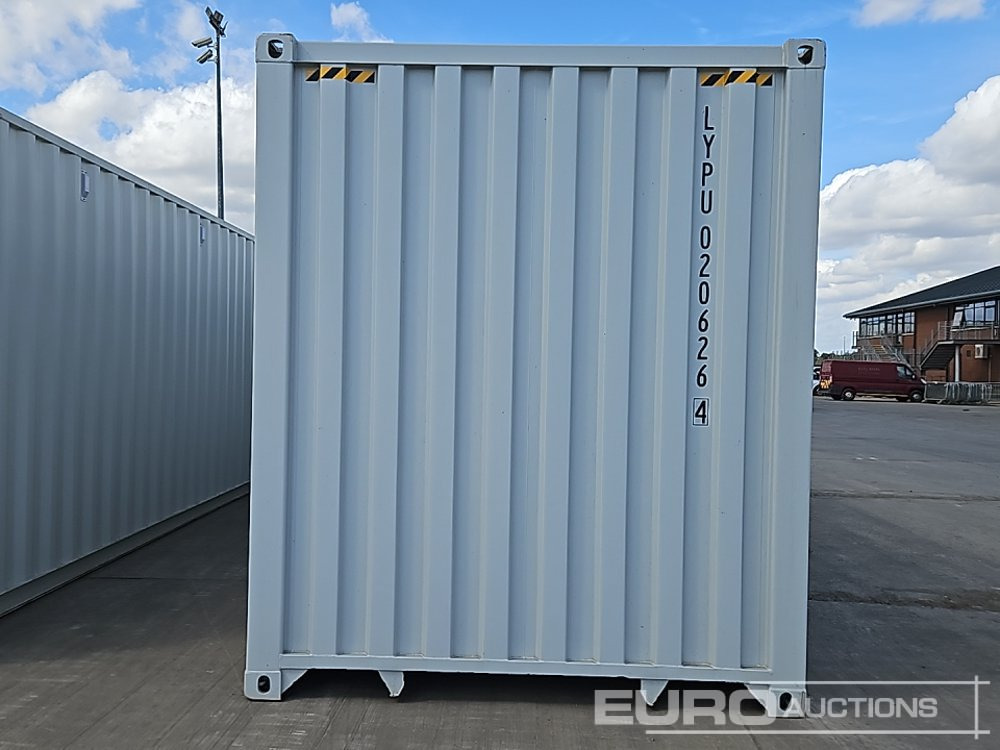 40' x 8' High Cube Container, 4 Side Doors, 1 End Door (Cannot Be Reconsigned) - Shipping container: picture 5 40' x 8' High Cube Container, 4 Side Doors, 1 End Door (Cannot Be Reconsigned) - Shipping container: picture 5