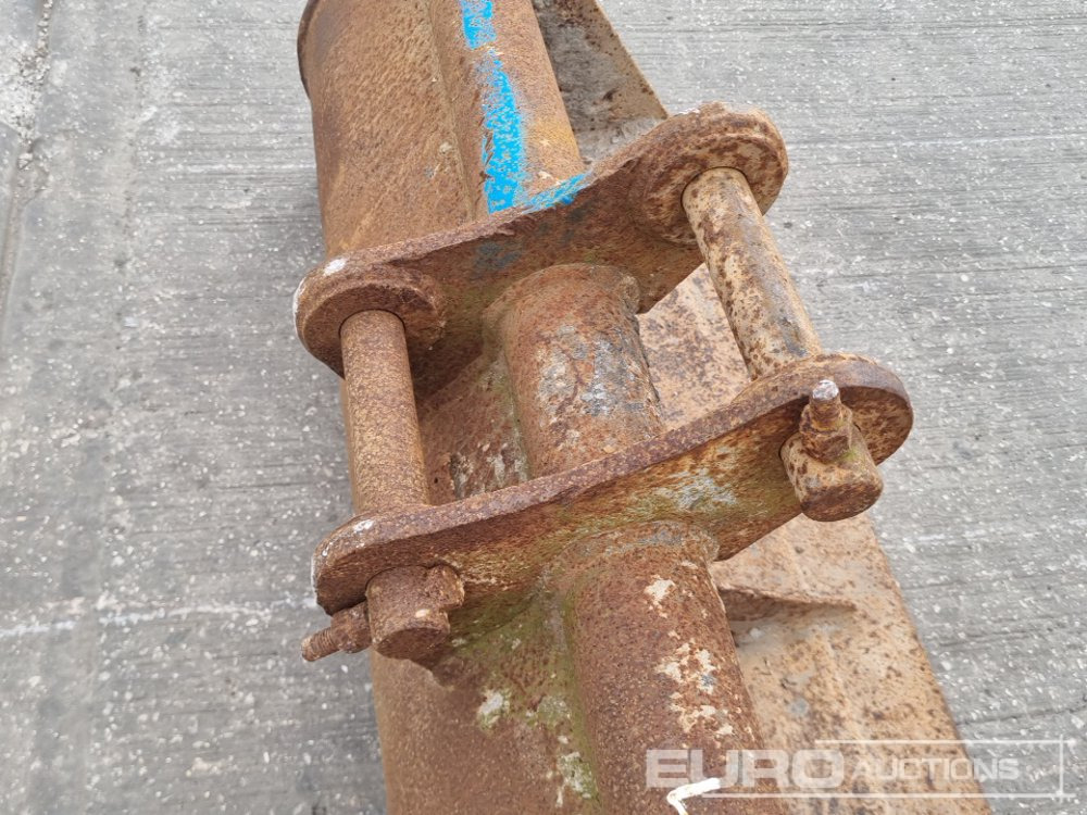 Bucket 48" Ditching Bucket 35mm Pin to suit Mini Excavator: picture 12