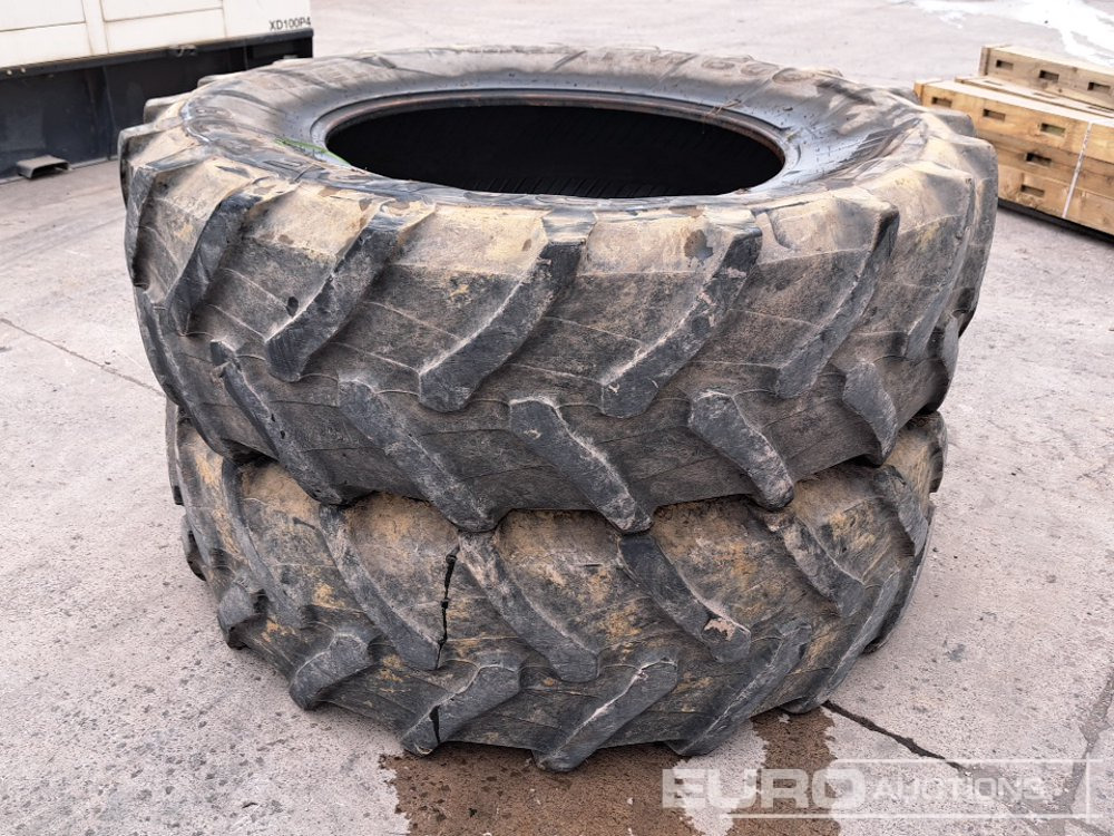 520/85 R38 Tractor Tyres (2 of) - Tire: picture 4 520/85 R38 Tractor Tyres (2 of) - Tire: picture 4