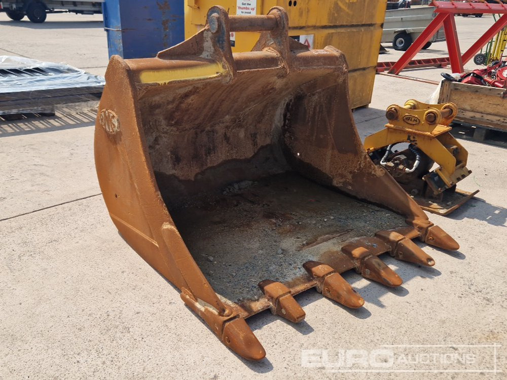 Bucket 60" Digging Bucket 80mm Pin to suit 20 Ton Excavator: picture 7
