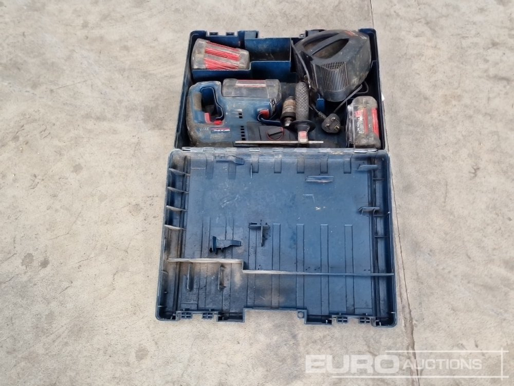 Bosch GBH36VF 36 Volt Hammer Drill/Breaker, Charger, Batterys - Construction equipment: picture 4 Bosch GBH36VF 36 Volt Hammer Drill/Breaker, Charger, Batterys - Construction equipment: picture 4