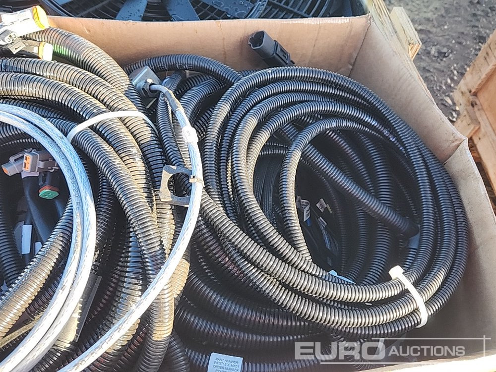 Box of Electrical Cables - Electrical system for Construction machinery: picture 5 Box of Electrical Cables - Electrical system for Construction machinery: picture 5