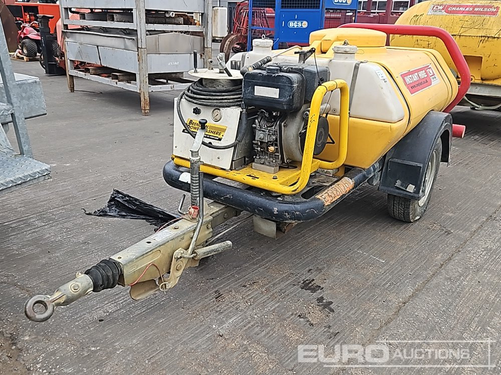 Brendon Powerwashers Single Axle Plastic Water Bowser, Diesel Yanmar Pressure Washer - Pressure washer: picture 1 Brendon Powerwashers Single Axle Plastic Water Bowser, Diesel Yanmar Pressure Washer - Pressure washer: picture 1