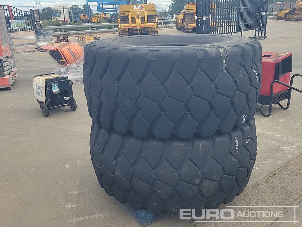 Bridgestone 26.6R25 Tyre (2 of) - Tire: picture 1 Bridgestone 26.6R25 Tyre (2 of) - Tire: picture 1
