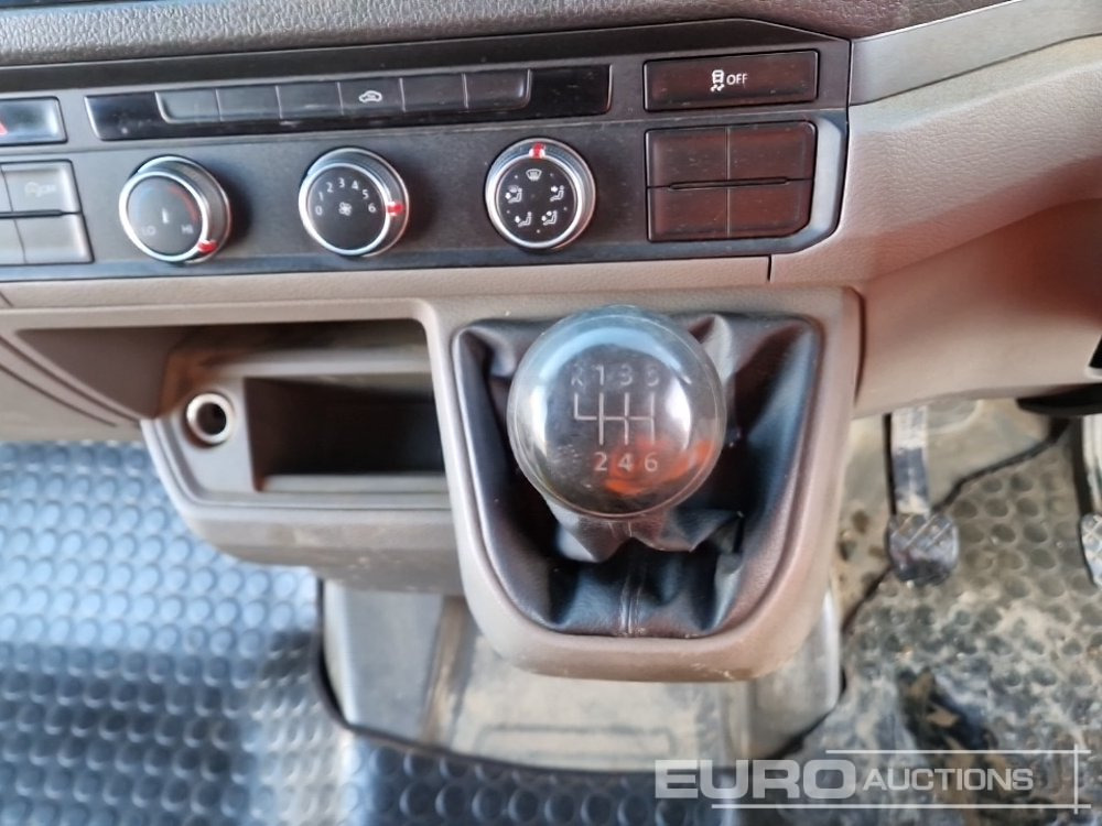 Commercial vehicle 2019 Volkswagen Crafter CR35: picture 27 Commercial vehicle 2019 Volkswagen Crafter CR35: picture 27