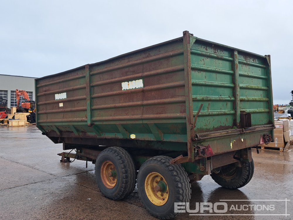 Fraser 12' Twin Axle Grain Trailer - Farm trailer: picture 3 Fraser 12' Twin Axle Grain Trailer - Farm trailer: picture 3