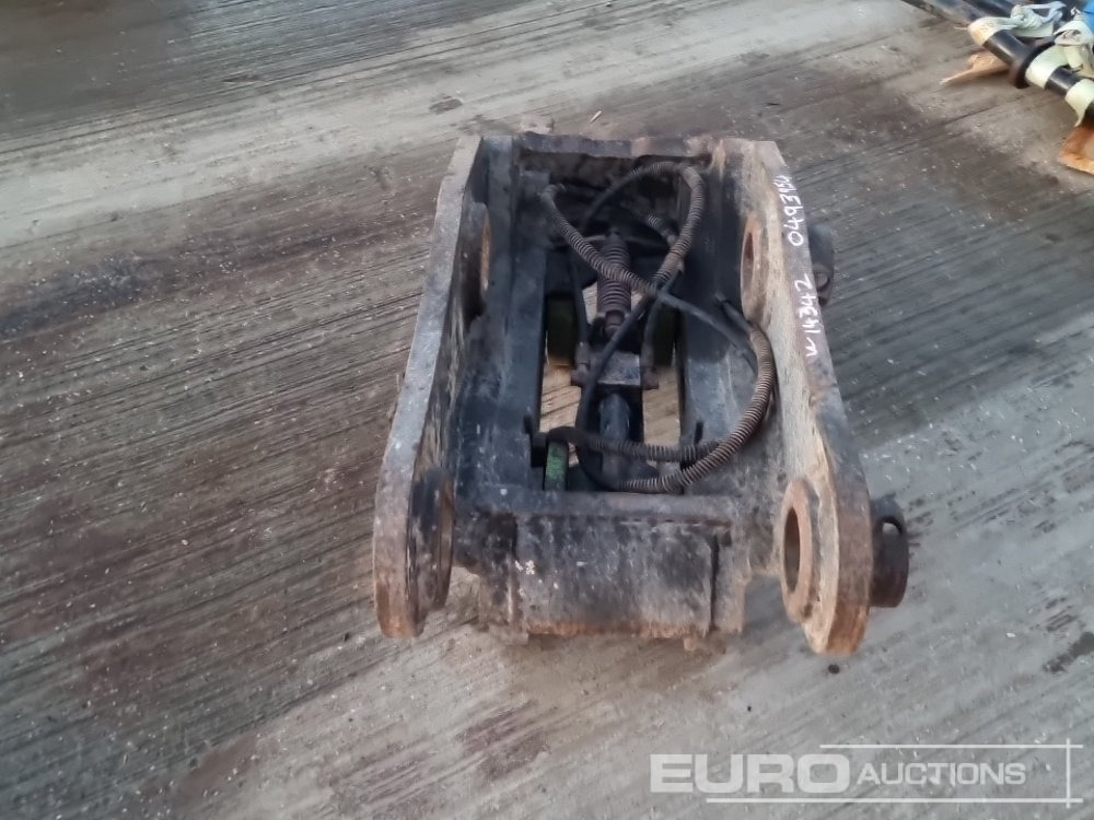 Quick coupler Geith Hydraulic Double Lock Quick Hitch 80mm Pin to suit 20 Ton Excavator: picture 8