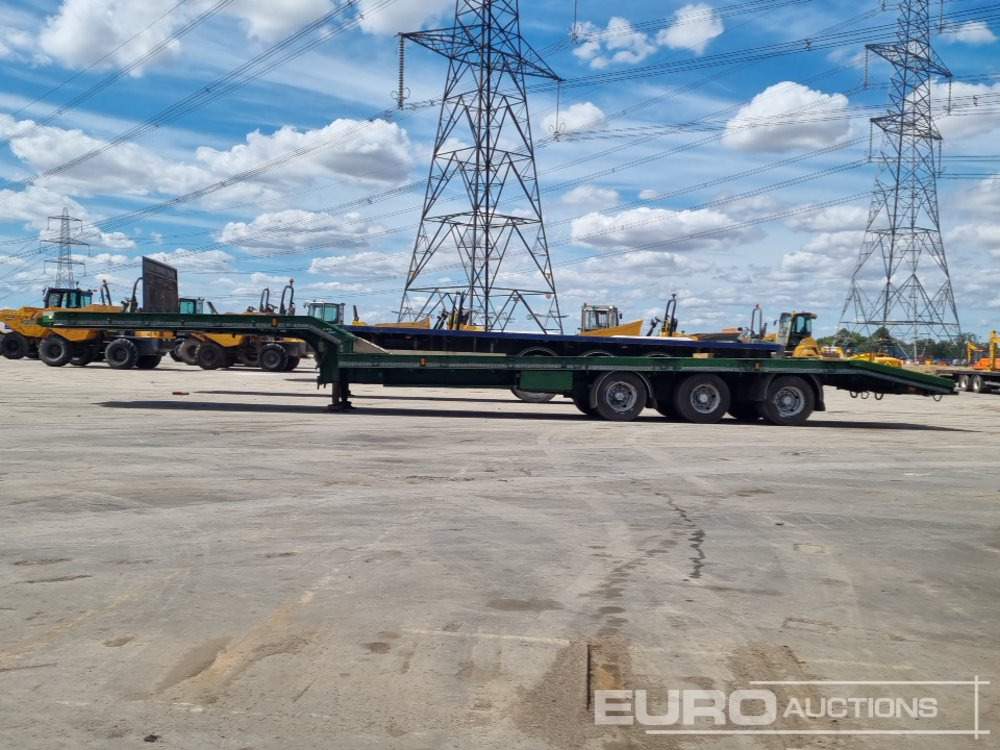 General Trailers Tri Axle Step Frame Low Loader Trailer - Low loader semi-trailer: picture 2 General Trailers Tri Axle Step Frame Low Loader Trailer - Low loader semi-trailer: picture 2
