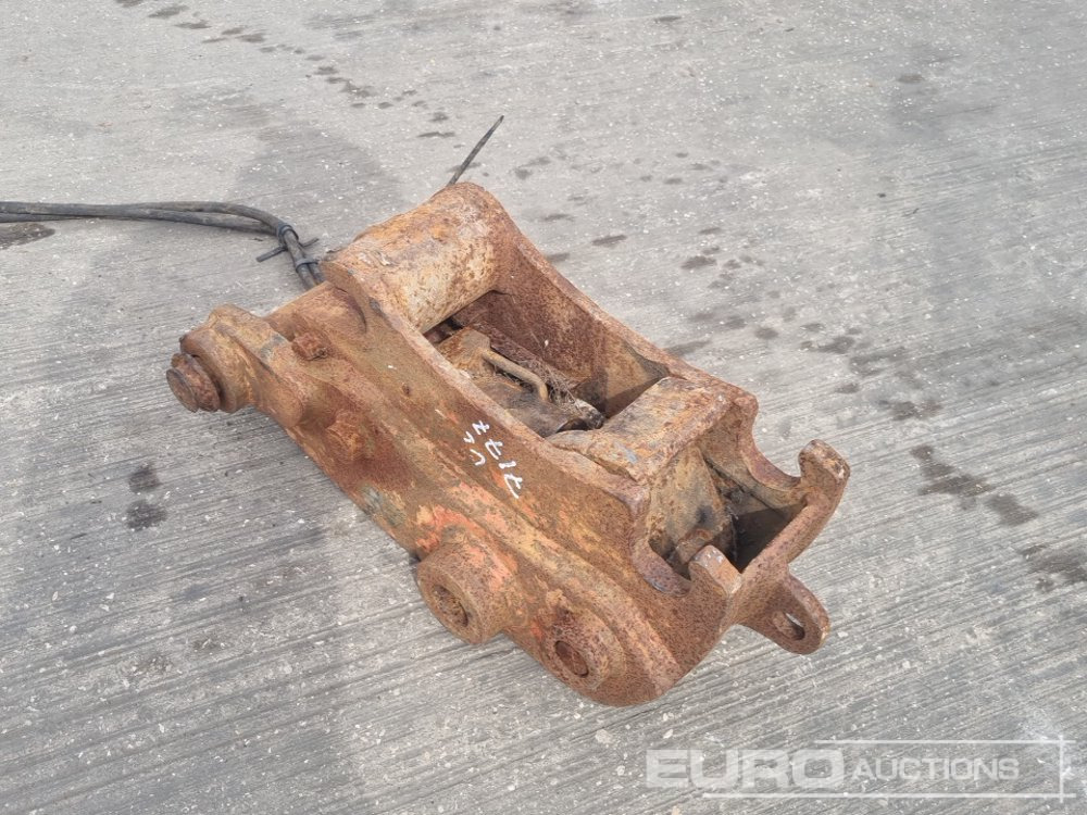 Hydraulic QH 45mm Pin to suit 4-6 Ton Excavator - Quick coupler: picture 4 Hydraulic QH 45mm Pin to suit 4-6 Ton Excavator - Quick coupler: picture 4