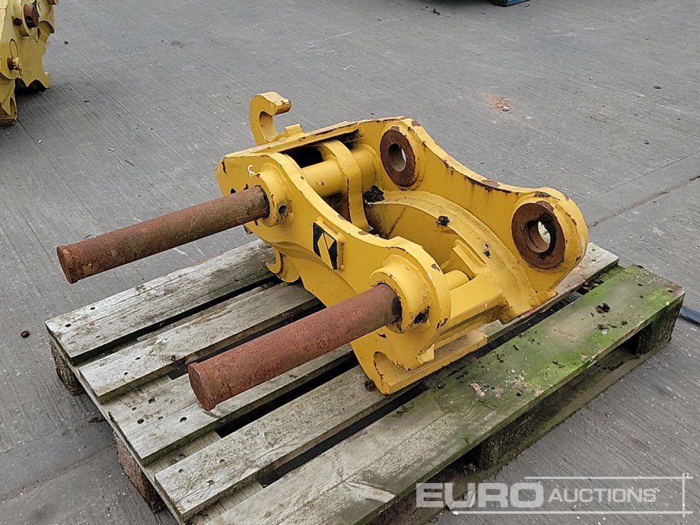 Hydraulic QH 60mm Pin to suit 10 Ton Excavator - Quick coupler: picture 3 Hydraulic QH 60mm Pin to suit 10 Ton Excavator - Quick coupler: picture 3