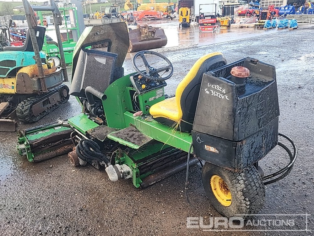 John Deere 2653A - Garden mower: picture 2 John Deere 2653A - Garden mower: picture 2