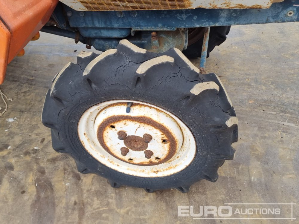 Mini tractor Kubota B1400: picture 11