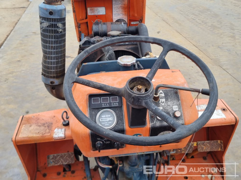 Mini tractor Kubota B1400: picture 26