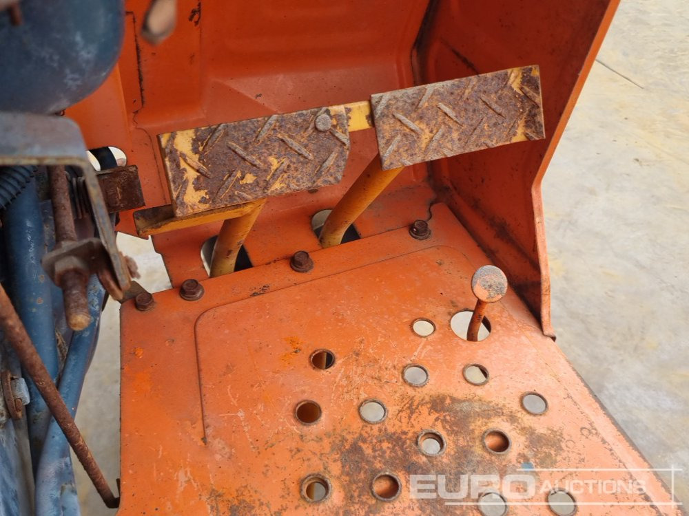 Mini tractor Kubota B1400: picture 22