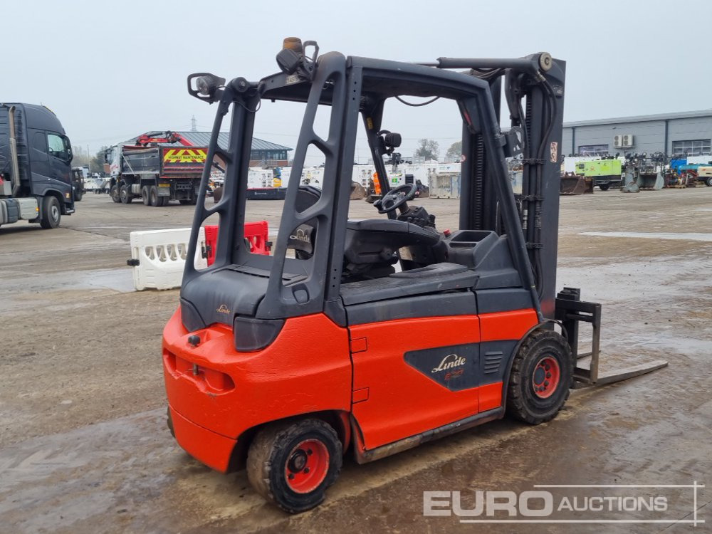 Linde E30-01 - Forklift: picture 5 Linde E30-01 - Forklift: picture 5