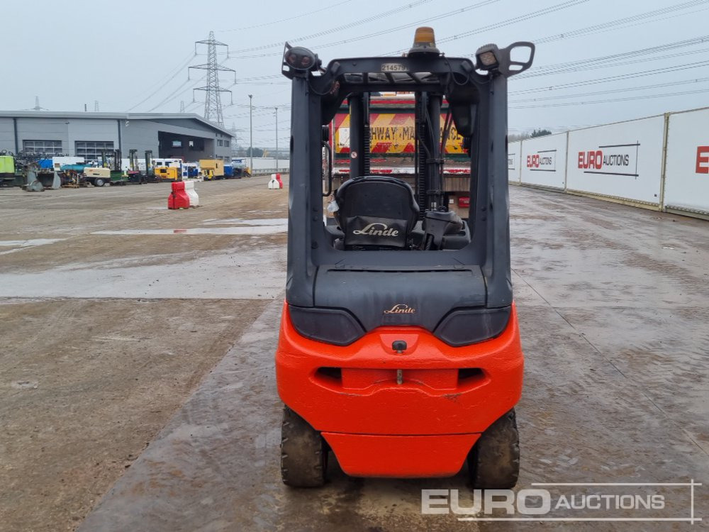 Linde E30-01 - Forklift: picture 4 Linde E30-01 - Forklift: picture 4