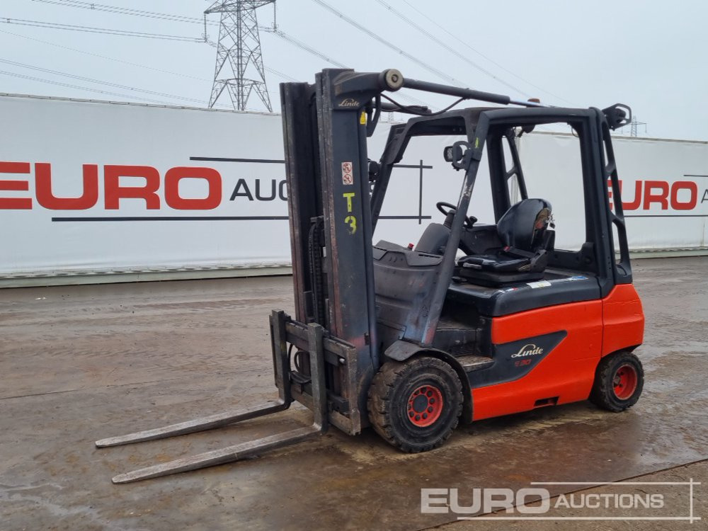 Linde E30-01 - Forklift: picture 1 Linde E30-01 - Forklift: picture 1
