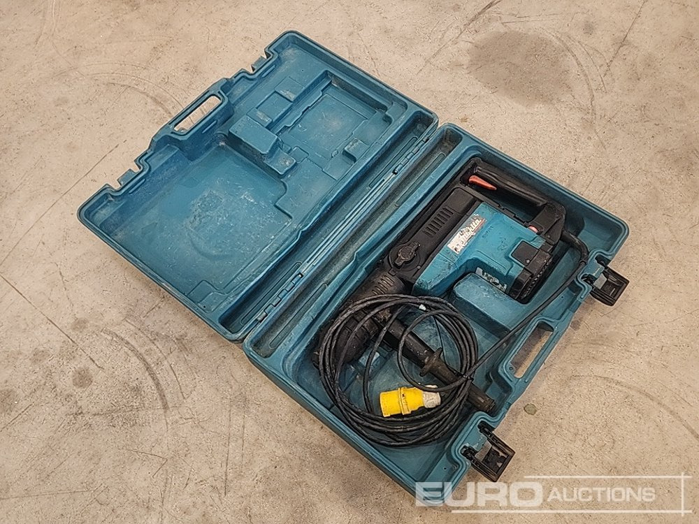 Makita HM5001C 110 Volt Breaker - Construction equipment: picture 4 Makita HM5001C 110 Volt Breaker - Construction equipment: picture 4