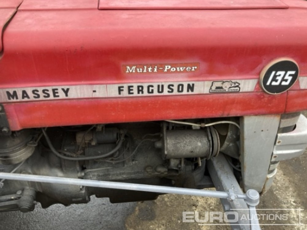 Massey Ferguson 135 - Farm tractor: picture 3 Massey Ferguson 135 - Farm tractor: picture 3