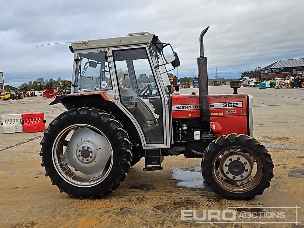 Farm tractor Massey Ferguson MF362: picture 6