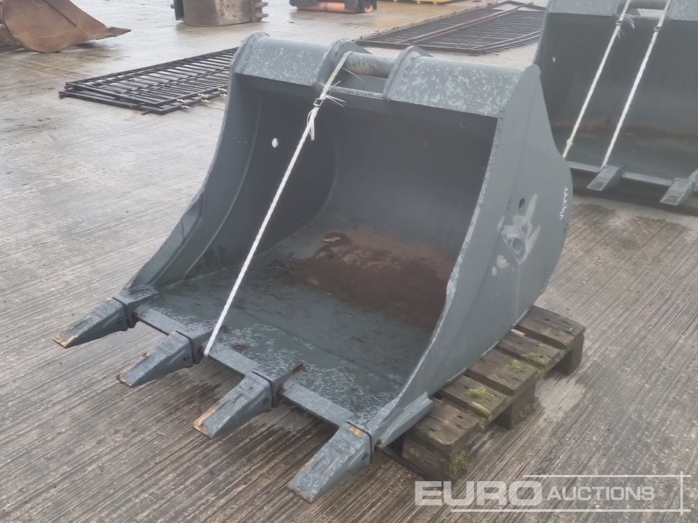 Miller R4 SCOOP7 GP - Bucket: picture 1 Miller R4 SCOOP7 GP - Bucket: picture 1