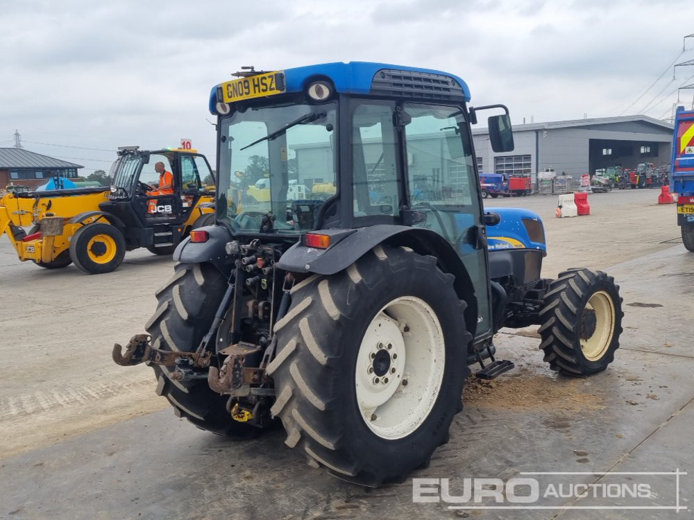 New Holland T4050F - Farm tractor: picture 5 New Holland T4050F - Farm tractor: picture 5