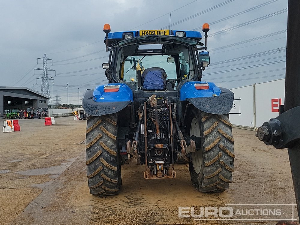 New Holland T6070 - Farm tractor: picture 4 New Holland T6070 - Farm tractor: picture 4
