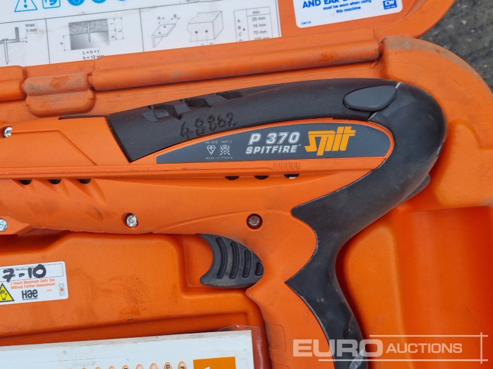 Construction equipment Radio Cable Detector (5 of), Bosch 110Volt Grinder, Bohrmaster 110Volt Mag Drill, Spitfire P370 Nail Gun, Paslode IM350+ Battery Nail Gun, Tiger APT-0600 6 Ton Adjustable Trolley: picture 35