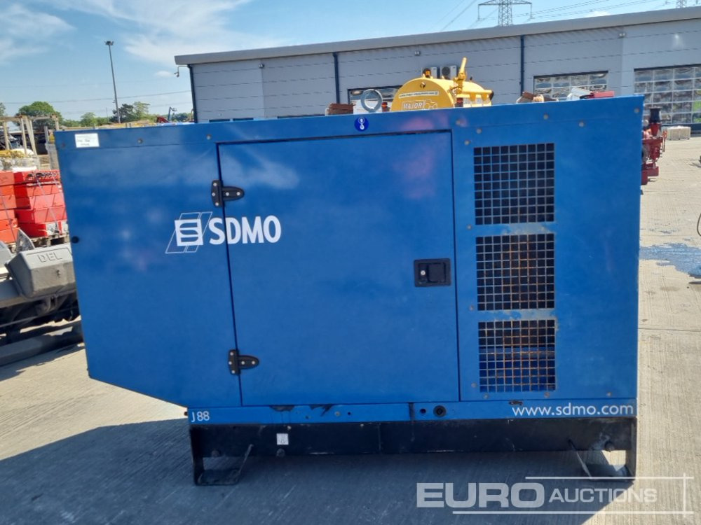 SDMO J88K - Generator set: picture 2 SDMO J88K - Generator set: picture 2