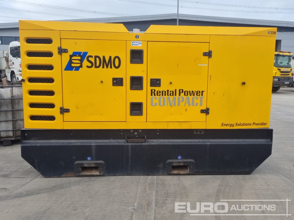 SDMO R220 - Generator set: picture 2 SDMO R220 - Generator set: picture 2