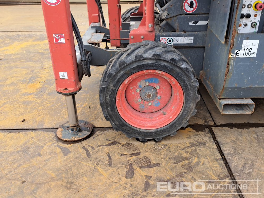 SkyJack SJ6832RT - Scissor lift: picture 5 SkyJack SJ6832RT - Scissor lift: picture 5