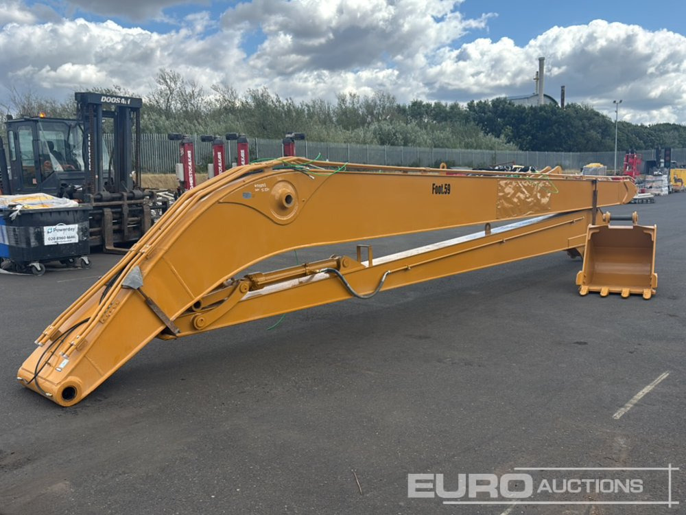 Unused 2025 Long Reach Boom & Dipper & Bucket to suit CAT320 - Spare parts: picture 1 Unused 2025 Long Reach Boom & Dipper & Bucket to suit CAT320 - Spare parts: picture 1