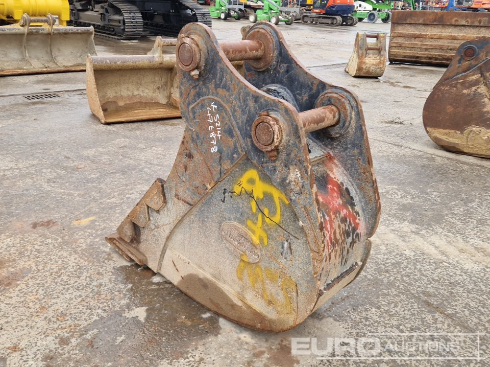 Strickland 18" Digging Bucket 80mm Pin to suit 20 Ton Excavator - Bucket: picture 3 Strickland 18" Digging Bucket 80mm Pin to suit 20 Ton Excavator - Bucket: picture 3