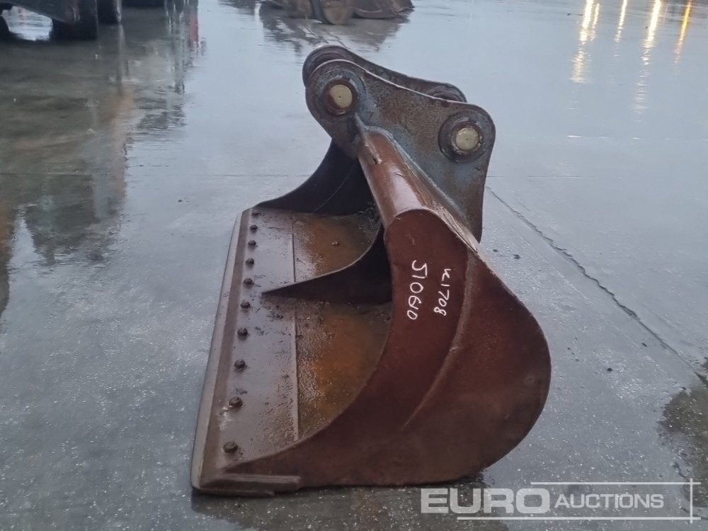 Strickland 84" Ditching Bucket 80mm Pin to suit 20 Ton Excavator - Bucket: picture 2 Strickland 84" Ditching Bucket 80mm Pin to suit 20 Ton Excavator - Bucket: picture 2