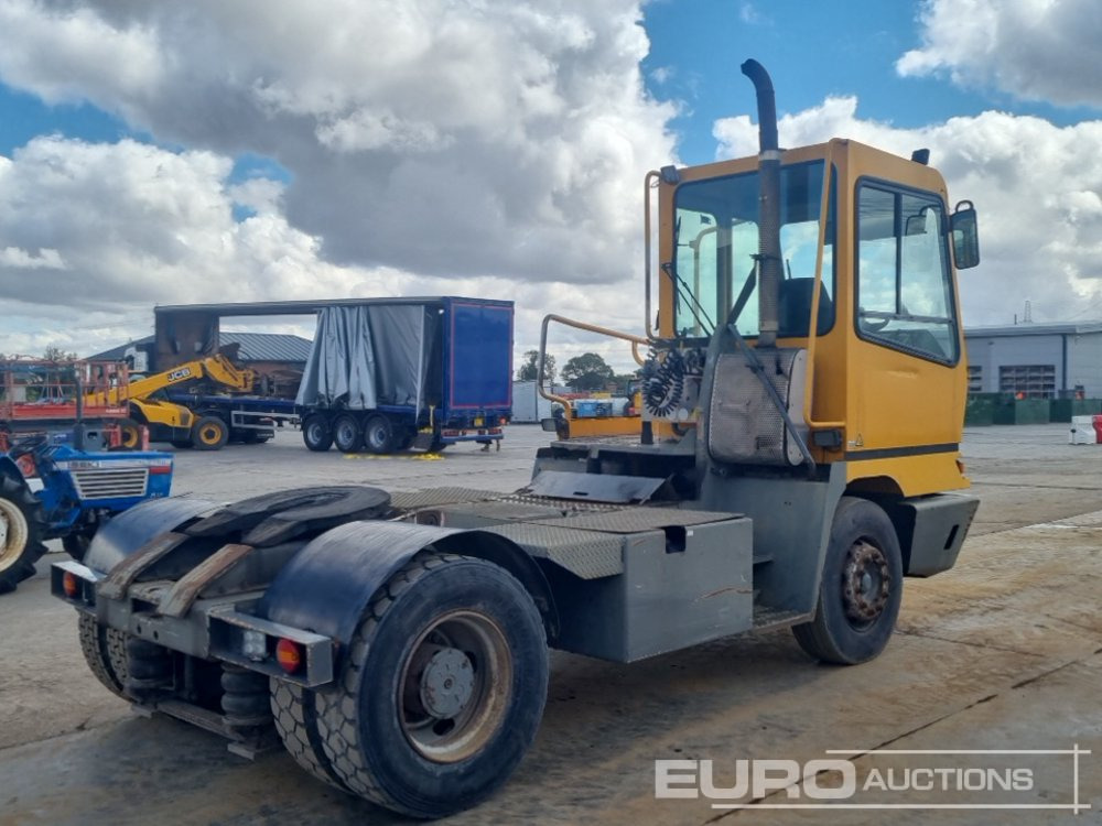 Terberg YT182 - Terminal tractor: picture 5 Terberg YT182 - Terminal tractor: picture 5