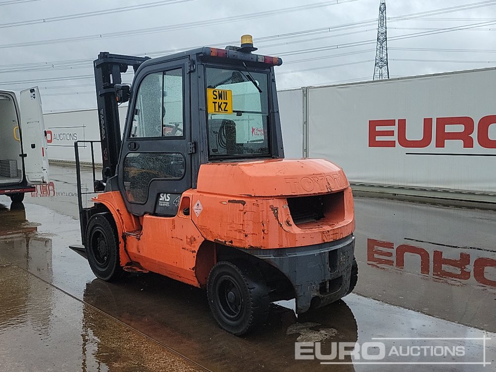 Toyota 42-7FD40 - Forklift: picture 3 Toyota 42-7FD40 - Forklift: picture 3