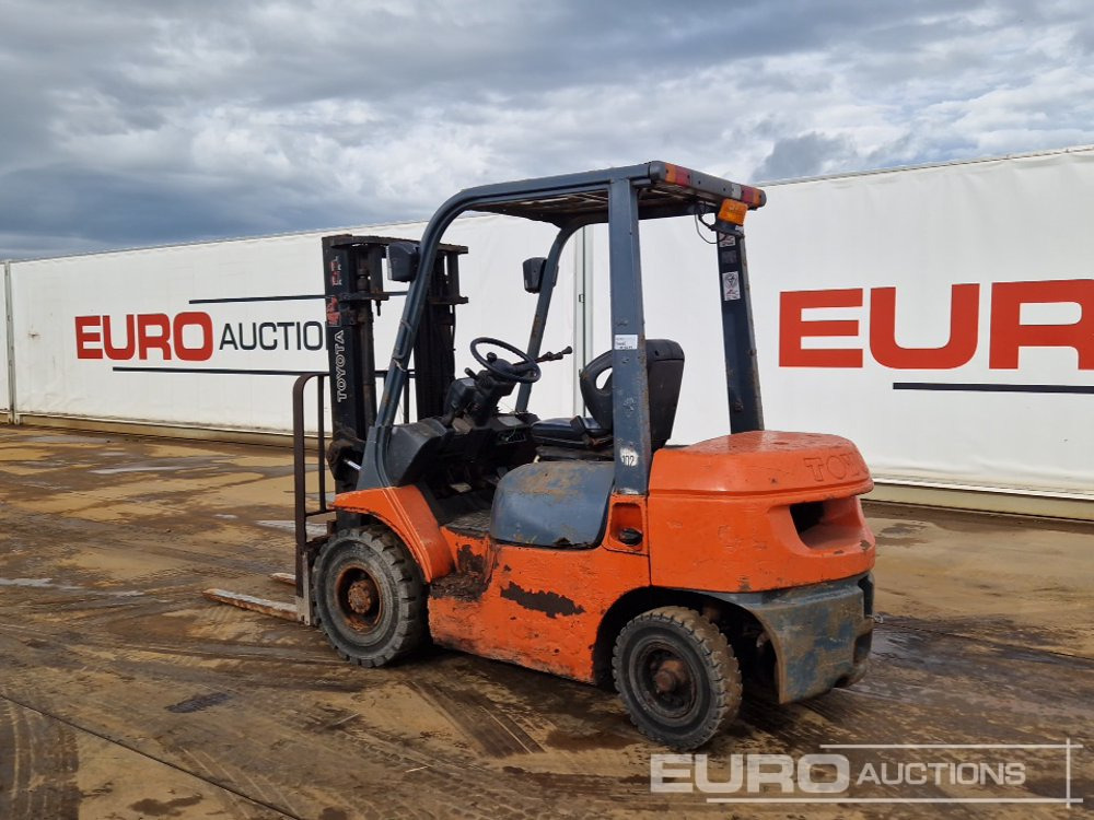 Toyota 7FDF25 - Forklift: picture 3 Toyota 7FDF25 - Forklift: picture 3
