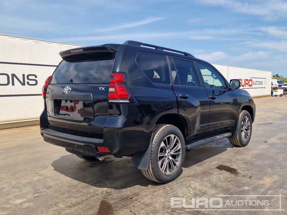 Toyota Land Cruiser - SUV: picture 5 Toyota Land Cruiser - SUV: picture 5