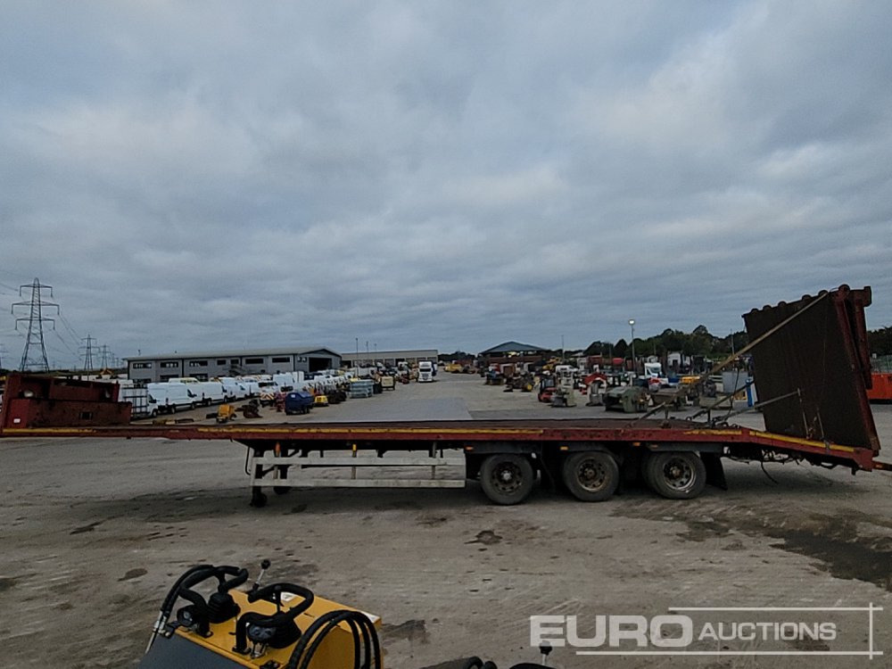 Tri Axle Low Loader Trailer, Winch, Hydraulic Ramp - Low loader semi-trailer: picture 2 Tri Axle Low Loader Trailer, Winch, Hydraulic Ramp - Low loader semi-trailer: picture 2