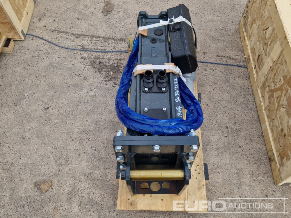 Unused 2025 Sailing 45 Hydraulic Breaker 40mm Pin to suit Mini Excavator - Hydraulic hammer: picture 4 Unused 2025 Sailing 45 Hydraulic Breaker 40mm Pin to suit Mini Excavator - Hydraulic hammer: picture 4