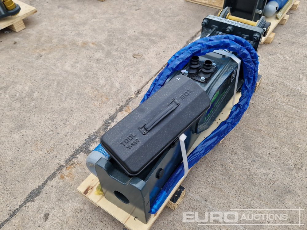 Unused 2025 Sailing 53 Hydraulic Breaker 40mm Pin to suit Mini Excavator - Hydraulic hammer: picture 1 Unused 2025 Sailing 53 Hydraulic Breaker 40mm Pin to suit Mini Excavator - Hydraulic hammer: picture 1