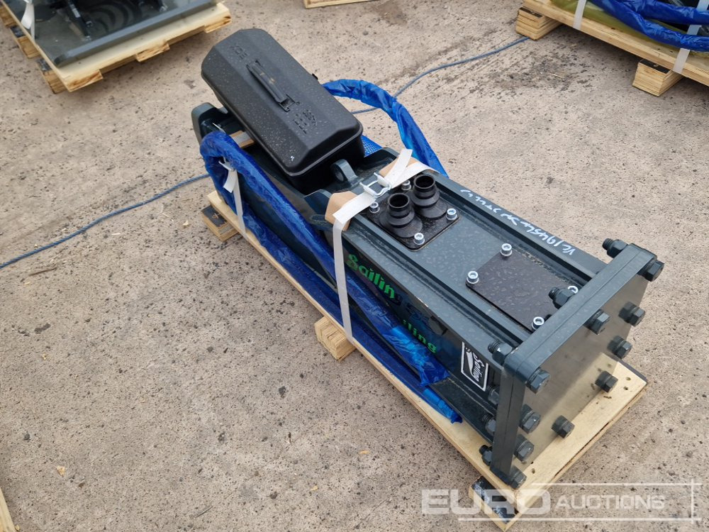 Unused 2025 Sailing 53 Hydraulic Breaker to suit Mini Excavator - Hydraulic hammer: picture 3 Unused 2025 Sailing 53 Hydraulic Breaker to suit Mini Excavator - Hydraulic hammer: picture 3
