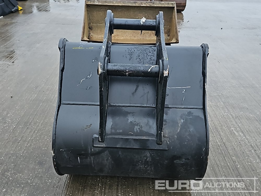 New Bucket Unused 36" Digging Bucket 65mm Pin to suit 13 Ton Excavator: picture 6